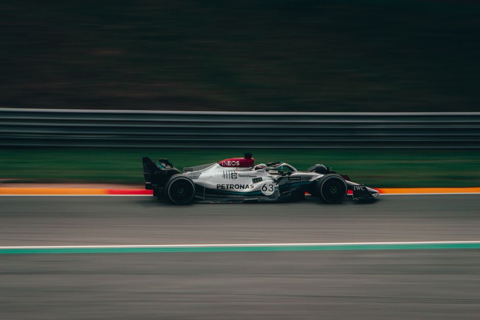 Formula 1 2026, Spa-Francorchamps, Hamilton in Ferrari, dynamic racing