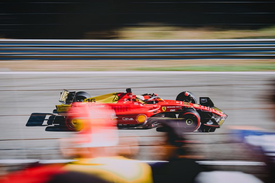 Pit lane activities, cockpit detail, team reactions, intense focus